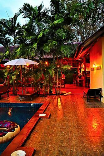 Hotel Bamboo Hideaway Resort