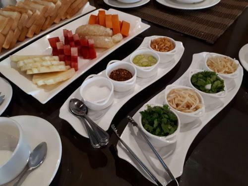 Hostal Khum Nakorn Villa