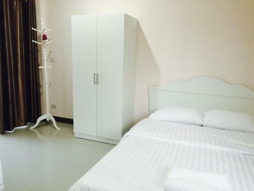 Aparthotel Thana Apartment
