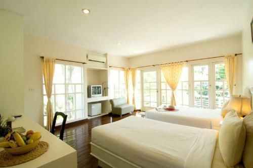 Hotel Makathanee Resort