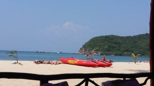 Hotel Mae Haad Beach View Resort