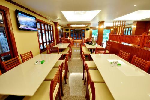 Busyarin Hotel