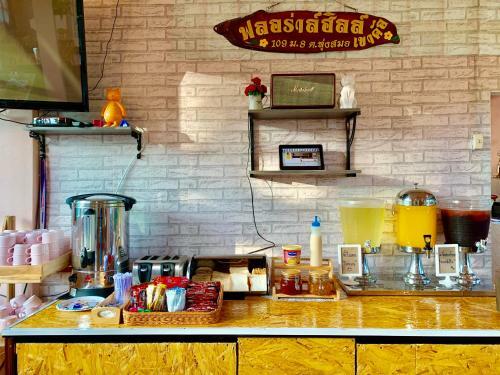 Hostal Floral Hill Khaokho