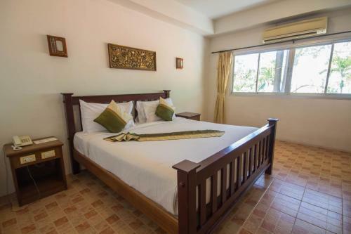 Hotel Rajapruek Samui Resort