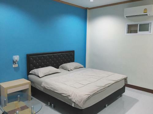 Hostal B Mine Surin