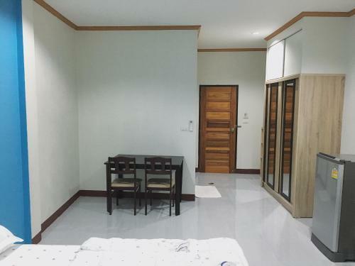 Hostal B Mine Surin
