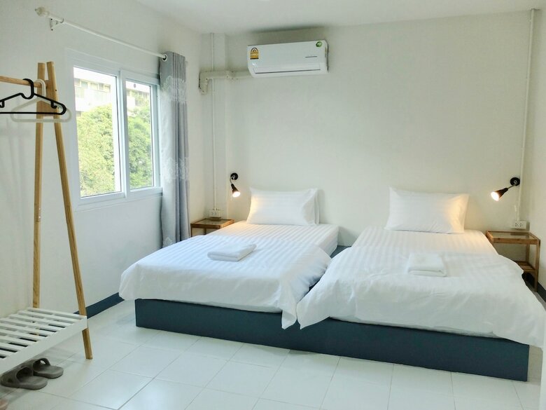 Diamond & Rust Hostel