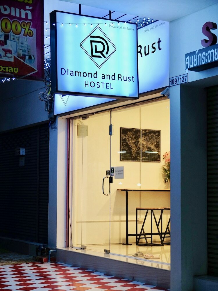 Diamond & Rust Hostel