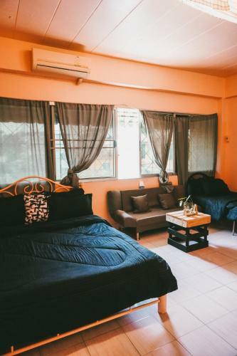 Albergue Dinba Poshtel