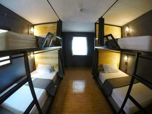 Albergue Dinba Poshtel