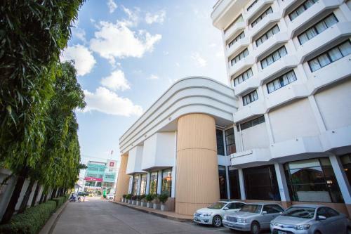 Seeharaj Hotel
