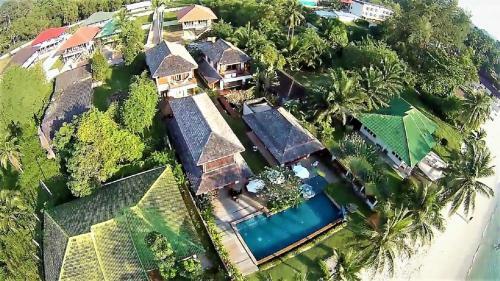 Baan Phulay Luxury Beachfront Villa