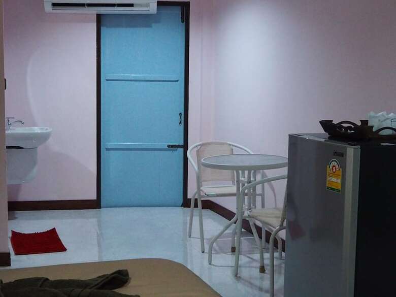 Hostal Smile Resort