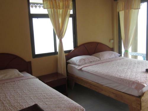 Hotel Charung Bungalows