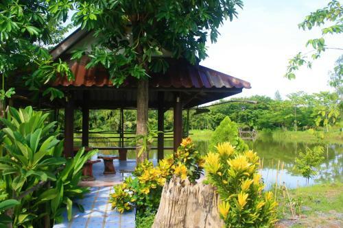 Hostal Jorakae Samphan Resort