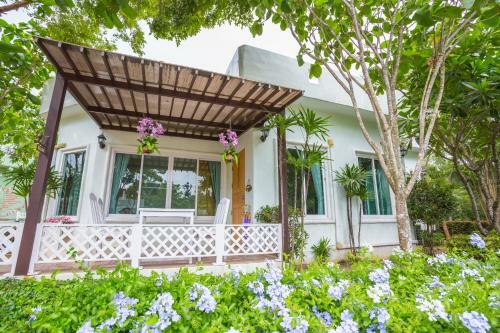 Hotel Villa Reina Resort