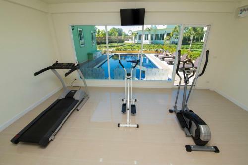 Hotel Villa Reina Resort