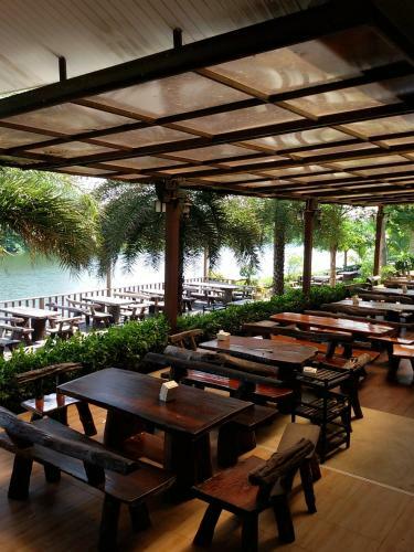 Hotel Evergreen Resort Chanthaburi