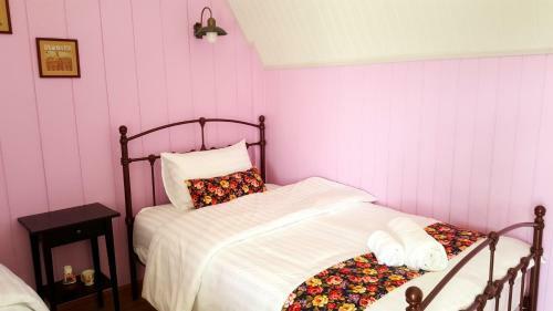 Hotel Baan Kang Hun Pua Cottage