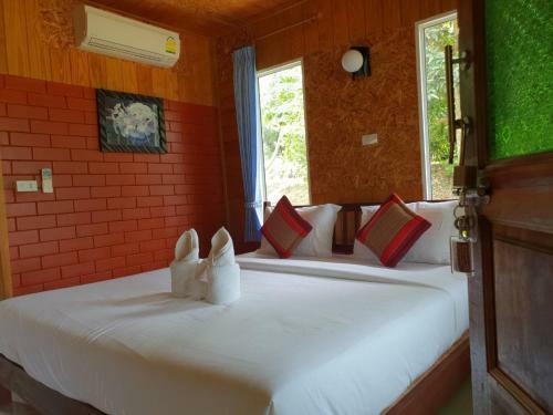 Hotel Baan Suan Hill Resort
