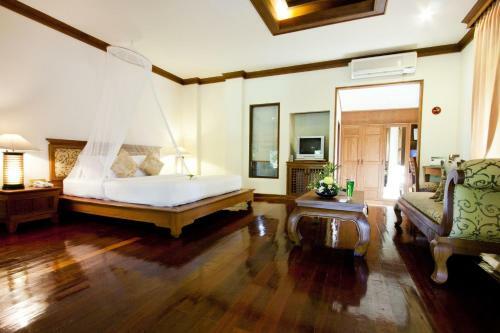 Hotel Sunrise Tropical Resort