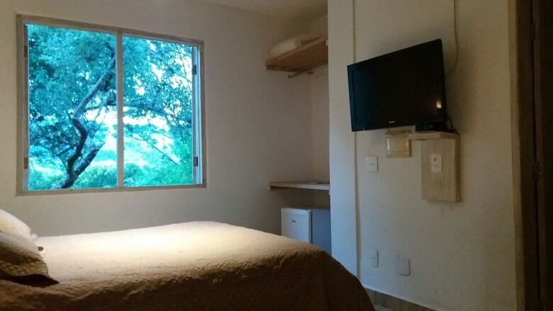 Hostal Pousada Cantares