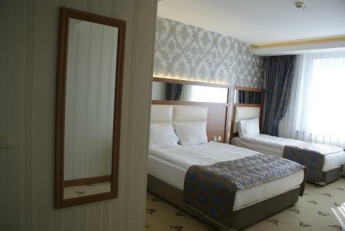Hotel Carmine Otel