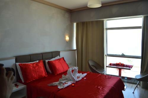 Bal Hotel