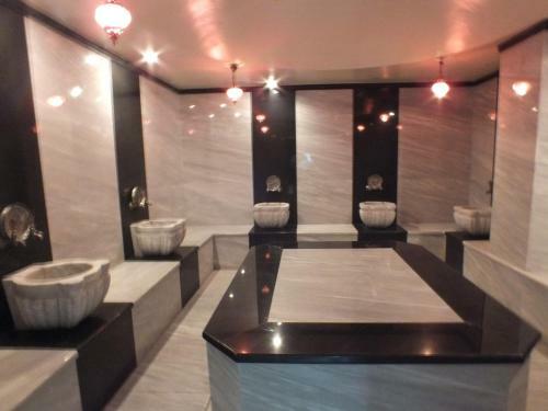 Grand Ahos Hotel & Spa