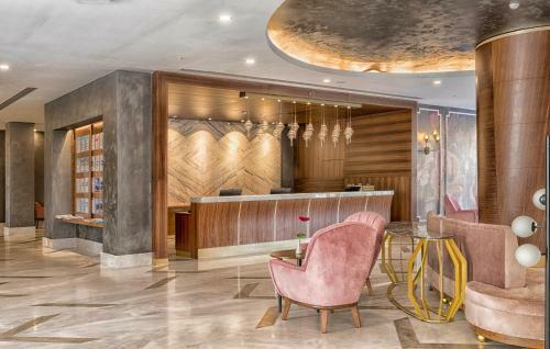 Hotel Sherwood Suites Resort