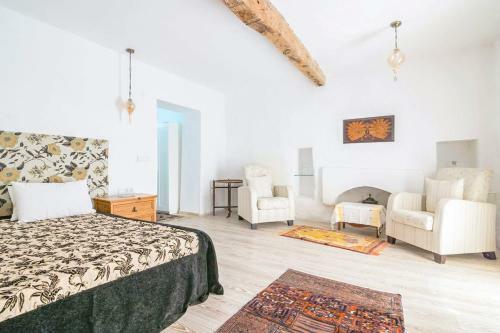 Keciler Villa Sleeps 8 Pool Air Con Wifi