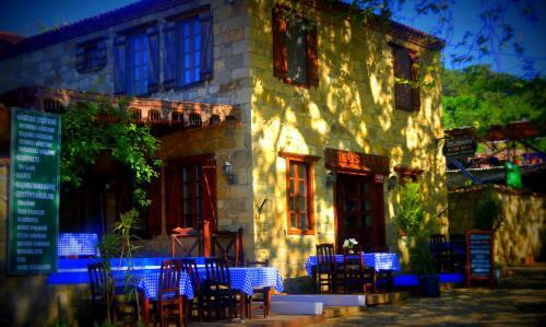 Hostal Zeushan Hotel