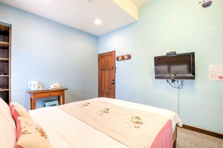 Bed & Breakfast Village Hostel