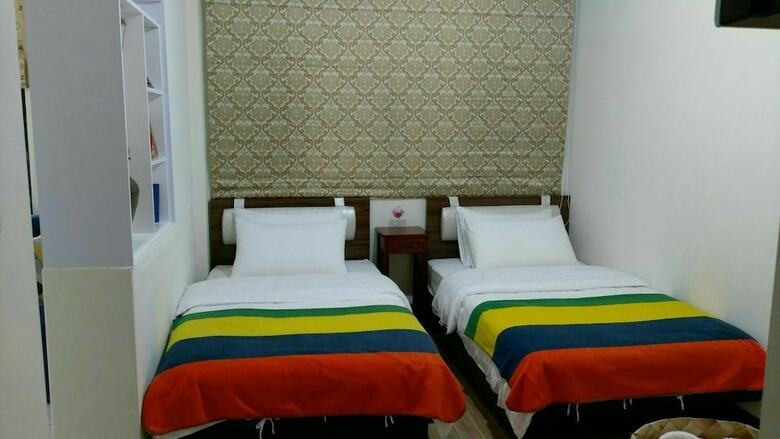 Jilufugan B&B