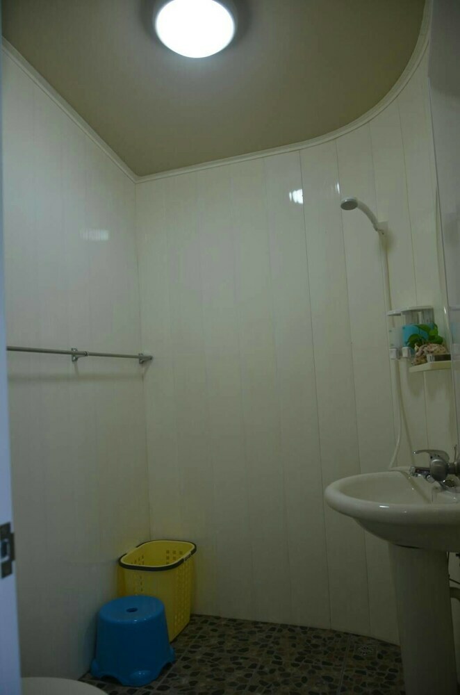 Jilufugan B&B