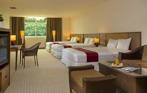 Hotel Le Beau Max Resort