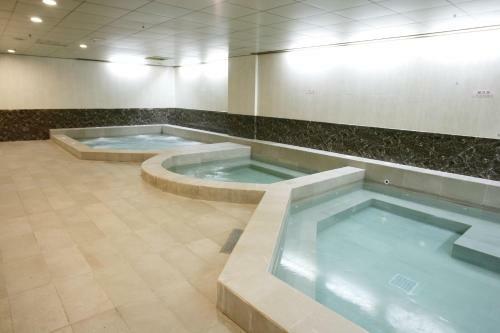 Hotel Le Beau Max Resort