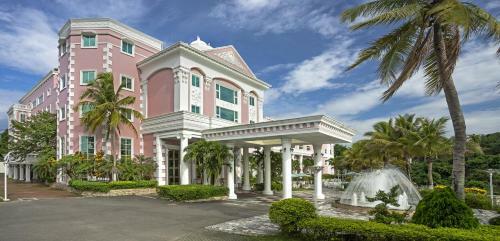 Hotel Le Beau Max Resort