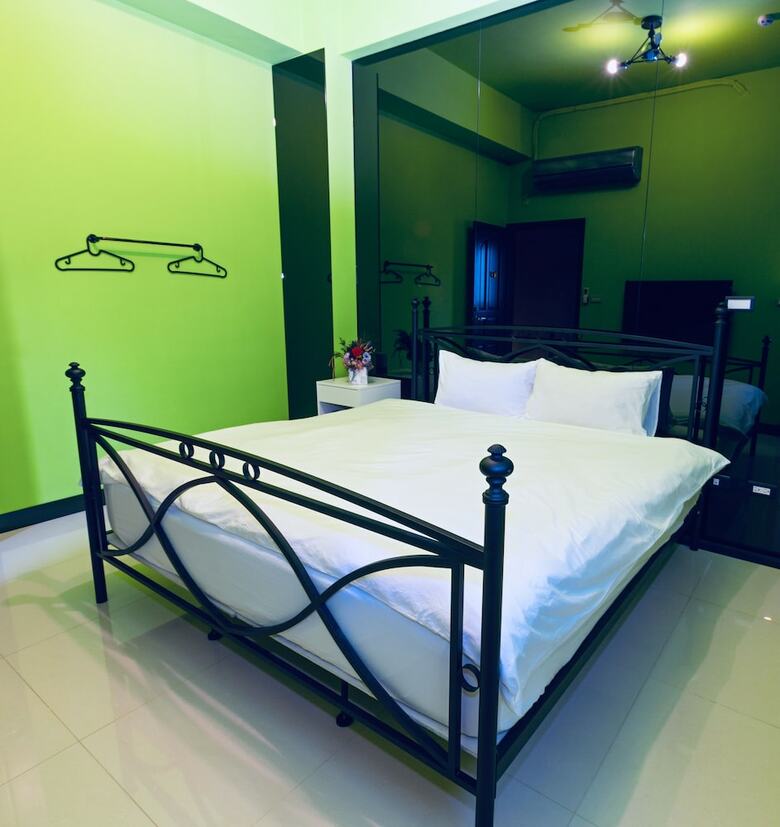 Hotel Lin's Home