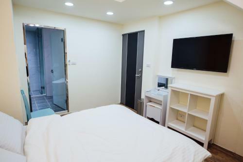 Go On Vacation Hostel