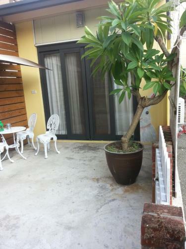 Hostal Backstreet Inn
