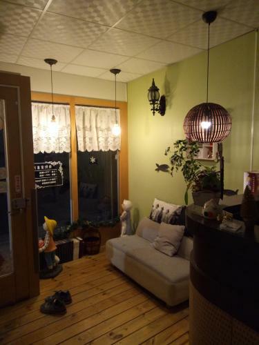 Hostal Backstreet Inn