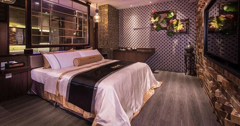 Forbidden City Motel