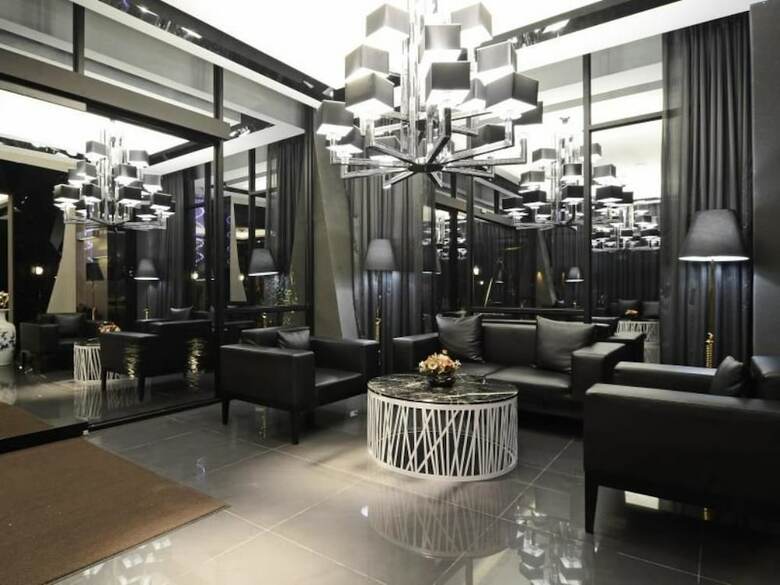 M Hotel