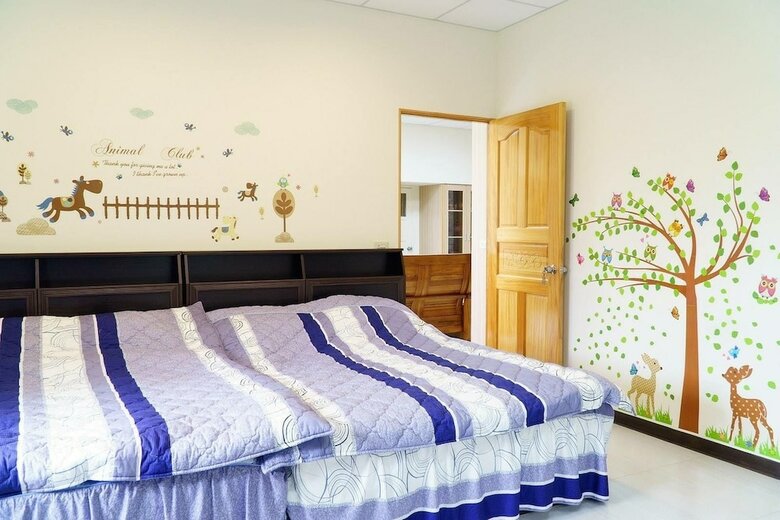 Bed & Breakfast Look Tea House