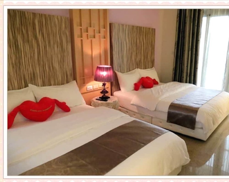 Bed & Breakfast Fifi House