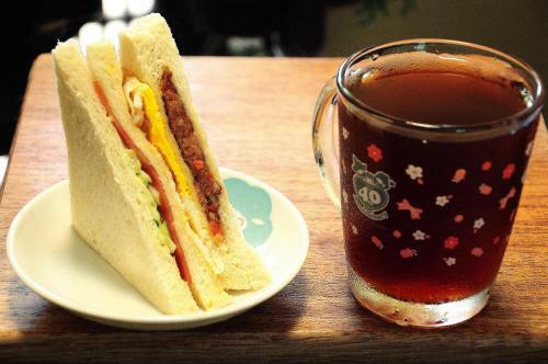 Xincheng Old Street B&B