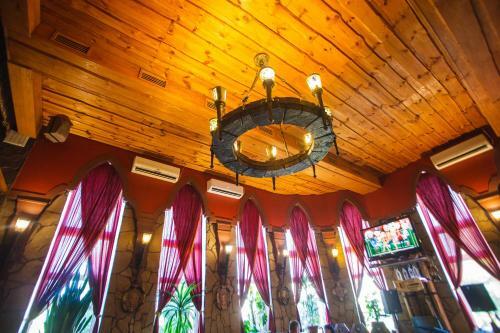 Aivengo Hotel