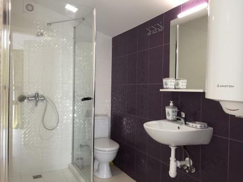 Hostal Guest House