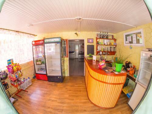 Hostal Arbuz Guest House